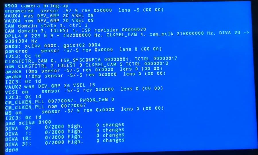 Console listing the camera power-up rounds, the lens answering and the sensor not